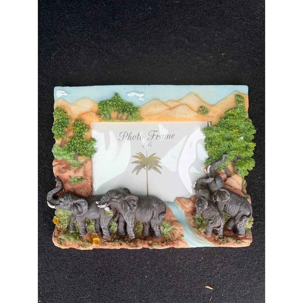 African Safari Elephant 3D Resin Photo Frame 4x6 Wildlife Savanna Decor
